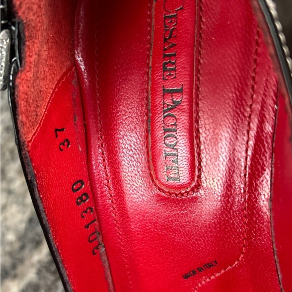 Caesar Paciotti Black Leather Heels. Iconic Dagger Emblem. Size 37 - Picture 10 of 13